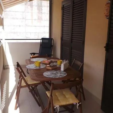 Mio Apartment